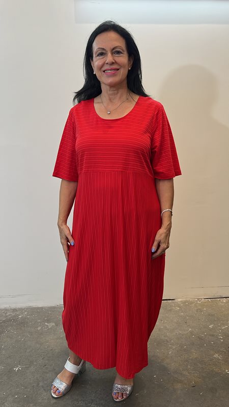 שמלת דורין אדומה